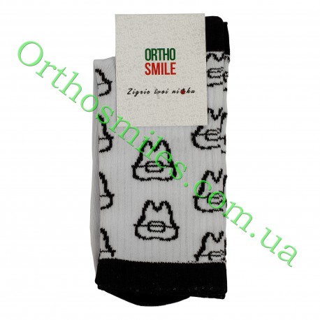 Шкарпетка біла "Чорний зуб з брекетом" фото 1 — OrthoSmiles
